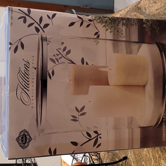 Hurricane Vase...perfect for your holiday table! Fill with ornaments, candles - Picture 3 of 10